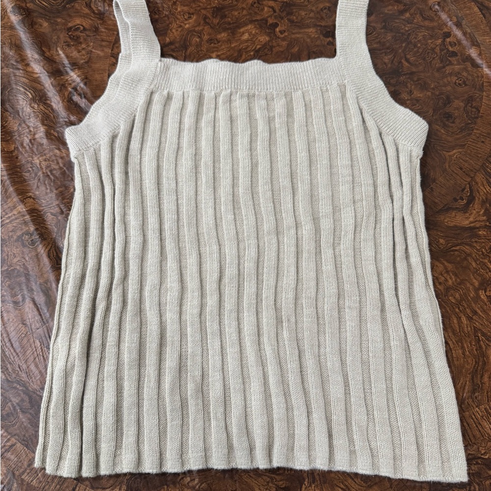 LOFT Gray Ribbed Sleeveless Tank Top